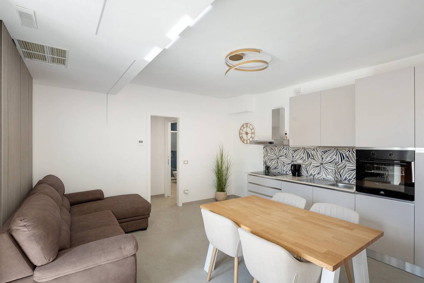 Foto 11 von 23: Suite La Camelia mit Bergblick, WLAN und Klimaanlage