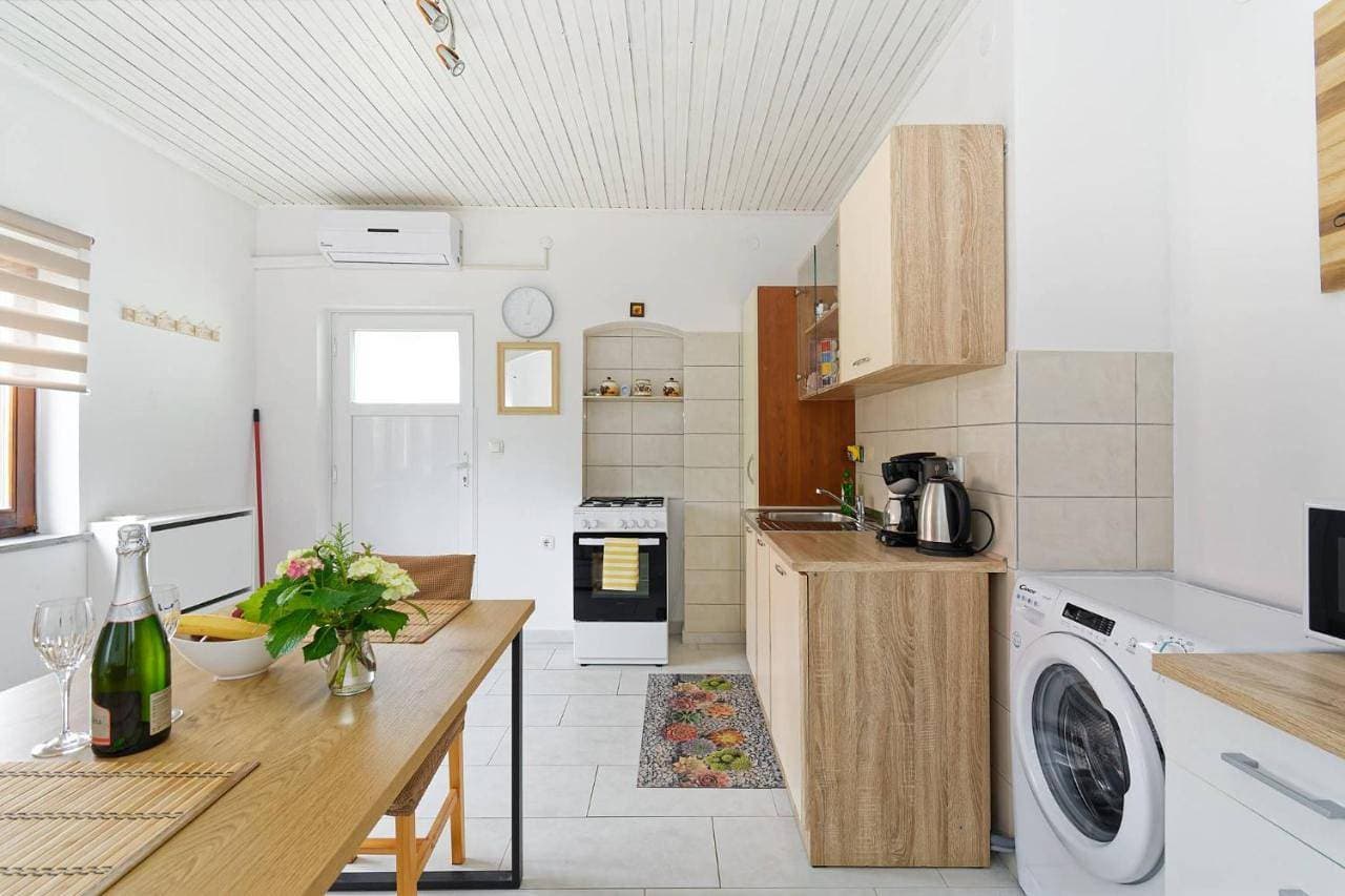 Foto 9 von 20: Studio Apartment with Terrace