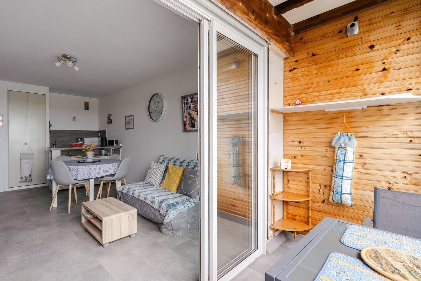 Foto 9 von 12: Ferienwohnung für 4 Personen mit Terrasse