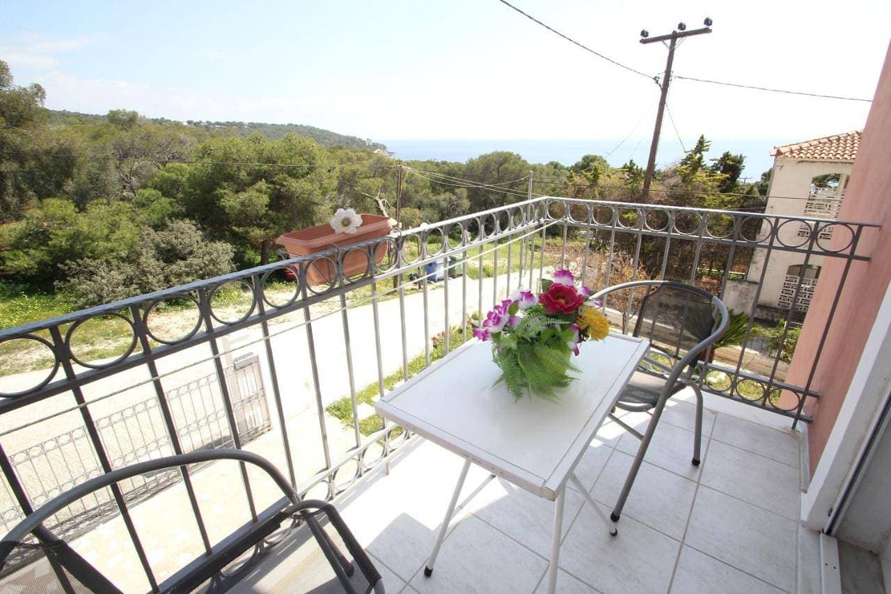 Foto 6 von 12: Apartment with Garden View