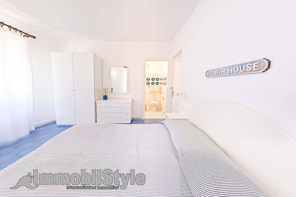 Foto 4 von 26: Villa Baia 38 100 meters from the beach