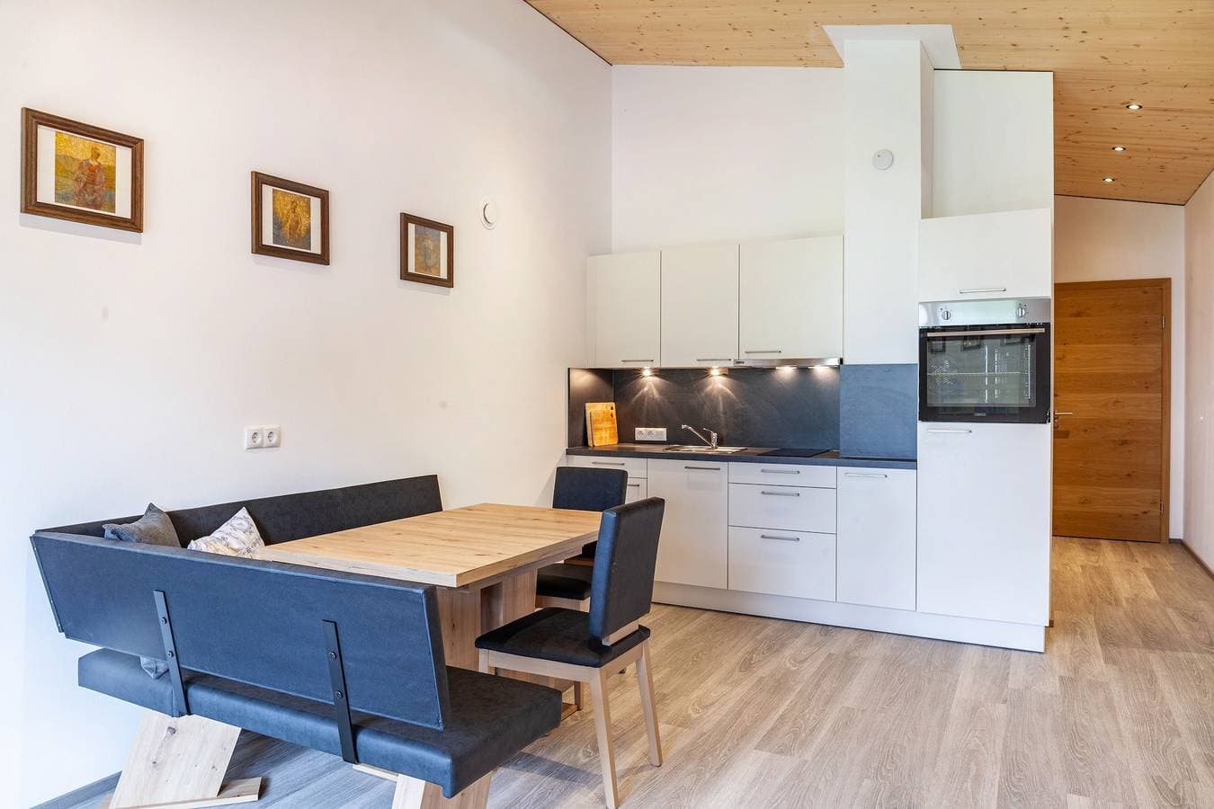 Foto 6 von 28: Ferienwohnung 'Gamsberg' mit Bergblick, Balkon und WLAN