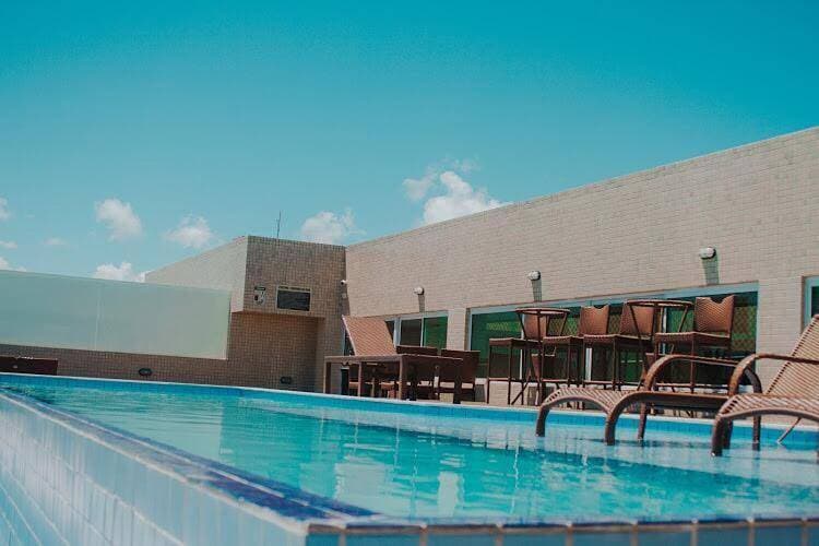 Confortável Flat com vista parcial do mar de Intermares 1