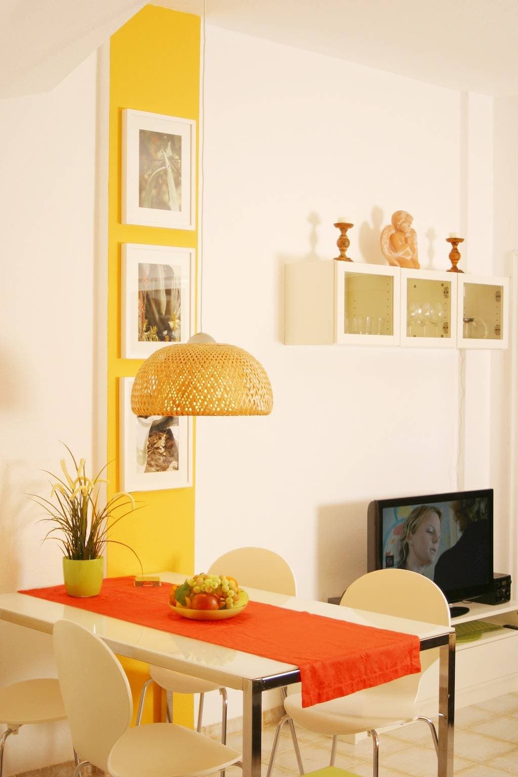 Foto 7 von 21: Charming House with Boho terrace