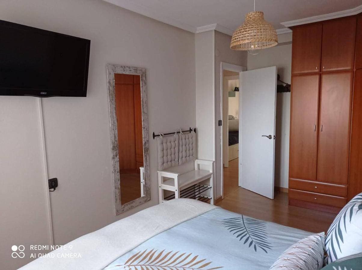 Foto 5 von 23: Three-Bedroom Apartment