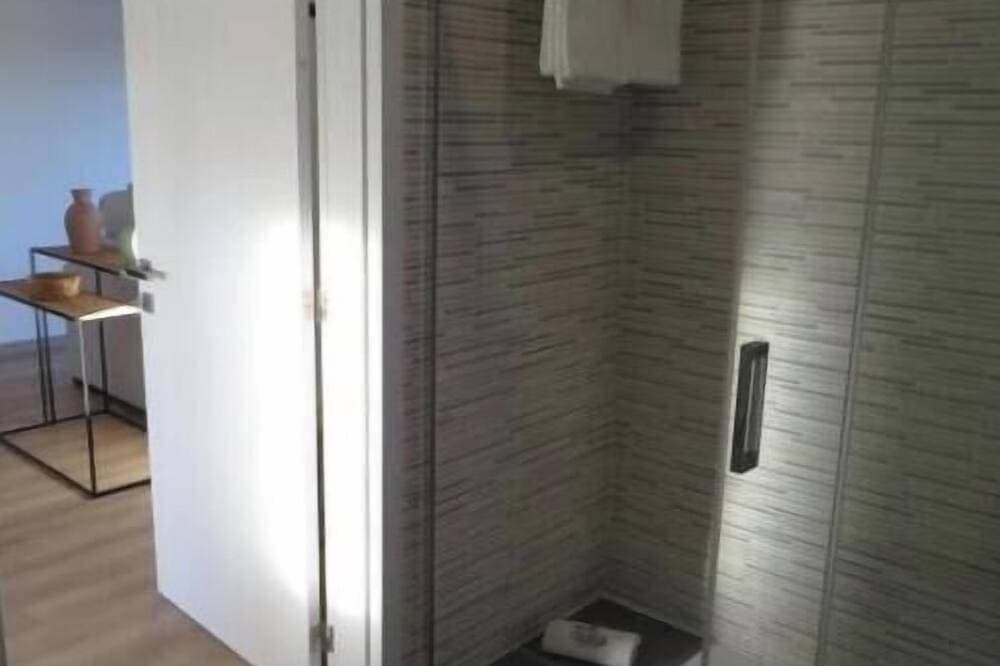 Foto 5 von 30: 2-Bedroom House: A Comfortable Home with a Stunning View