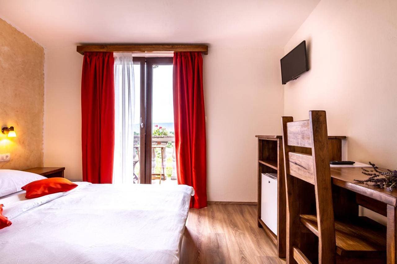 Foto 8 von 14: Deluxe Double Room with Balcony