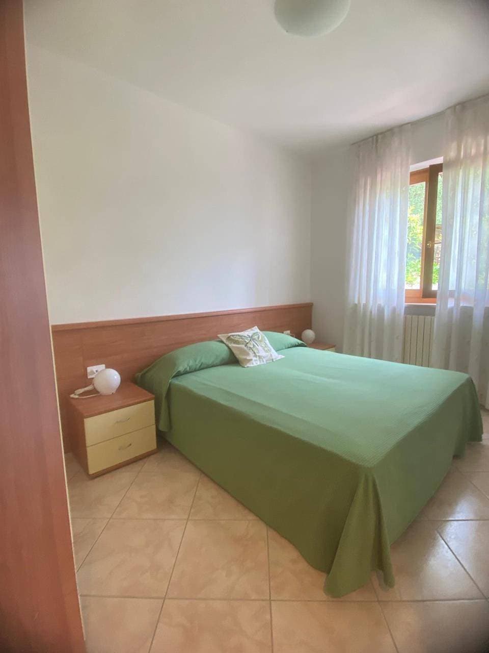 Foto 6 von 24: Residenz Villa Gianna Dreizimmer-Wohnung mit Seeblick für 3 Personen