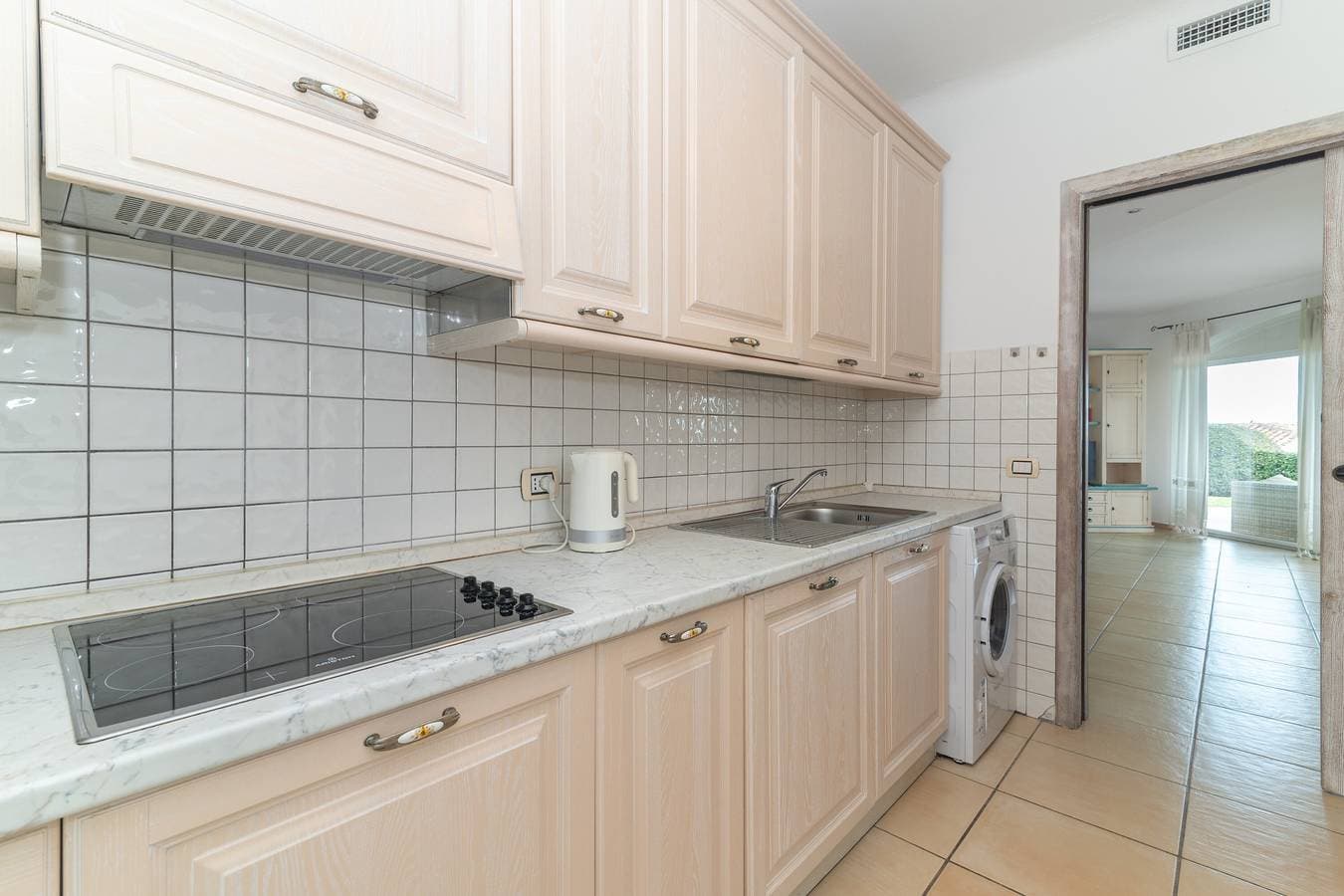 Foto 7 von 28: Villa 'Maddalena' mit Meerblick, Privatem Pool und Klimaanlage