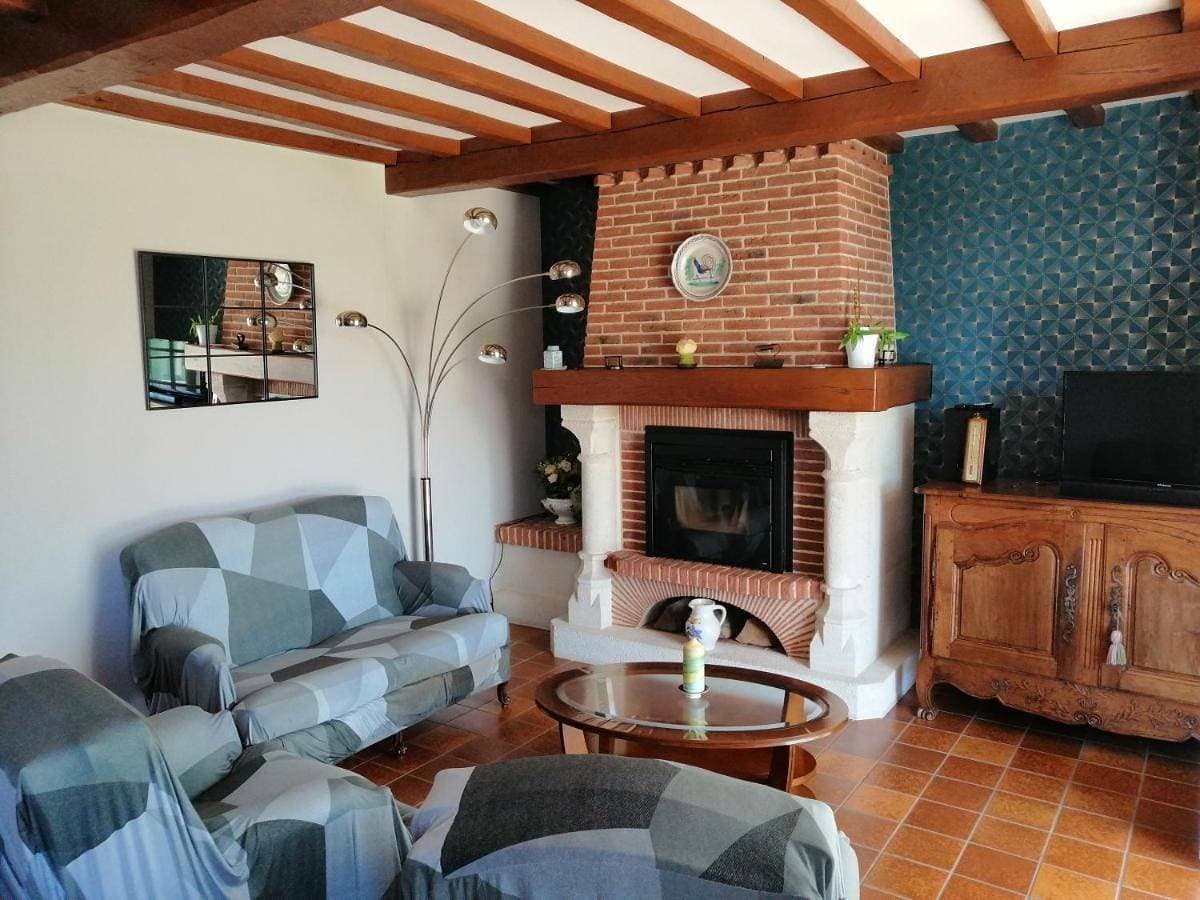 Foto 4 von 15: Three-Bedroom House