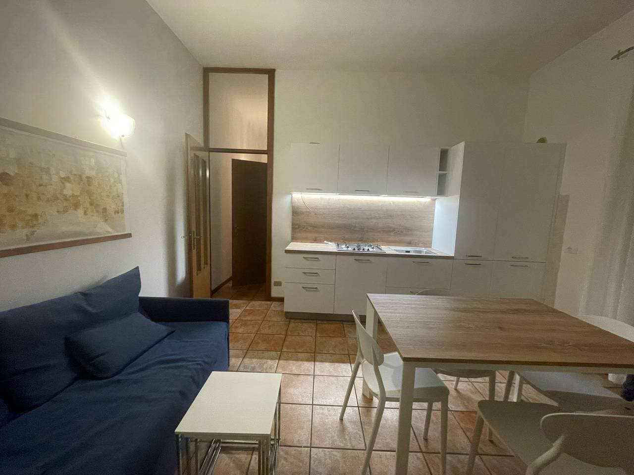 Foto 10 von 22: Zwei-Zimmer-Wohnung mit Seeblick