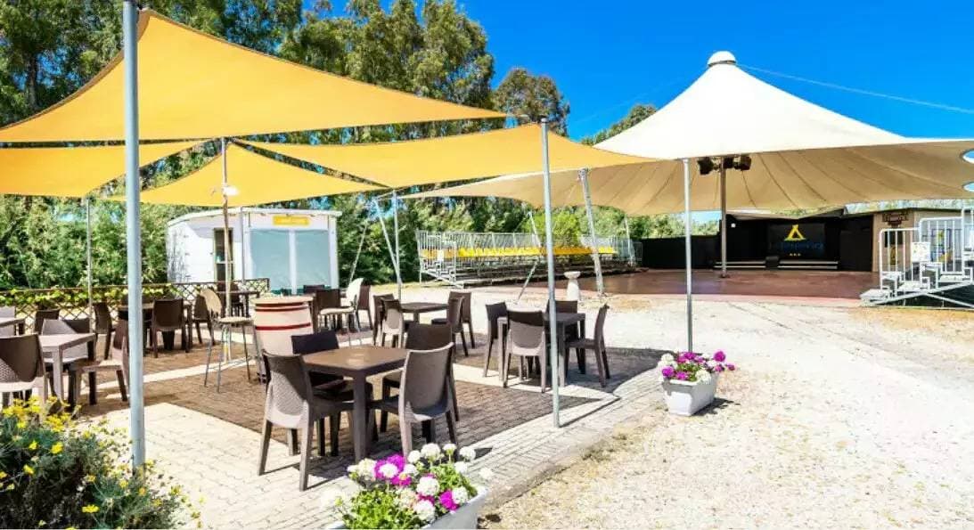 Foto 7 von 17: Mobilheim | Classic | 2 Zi. | 4 pers. | Kleine Terrasse | A/C