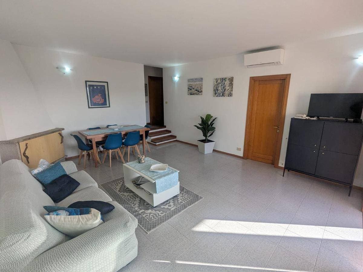 Foto 5 von 27: Three-Bedroom Holiday Home