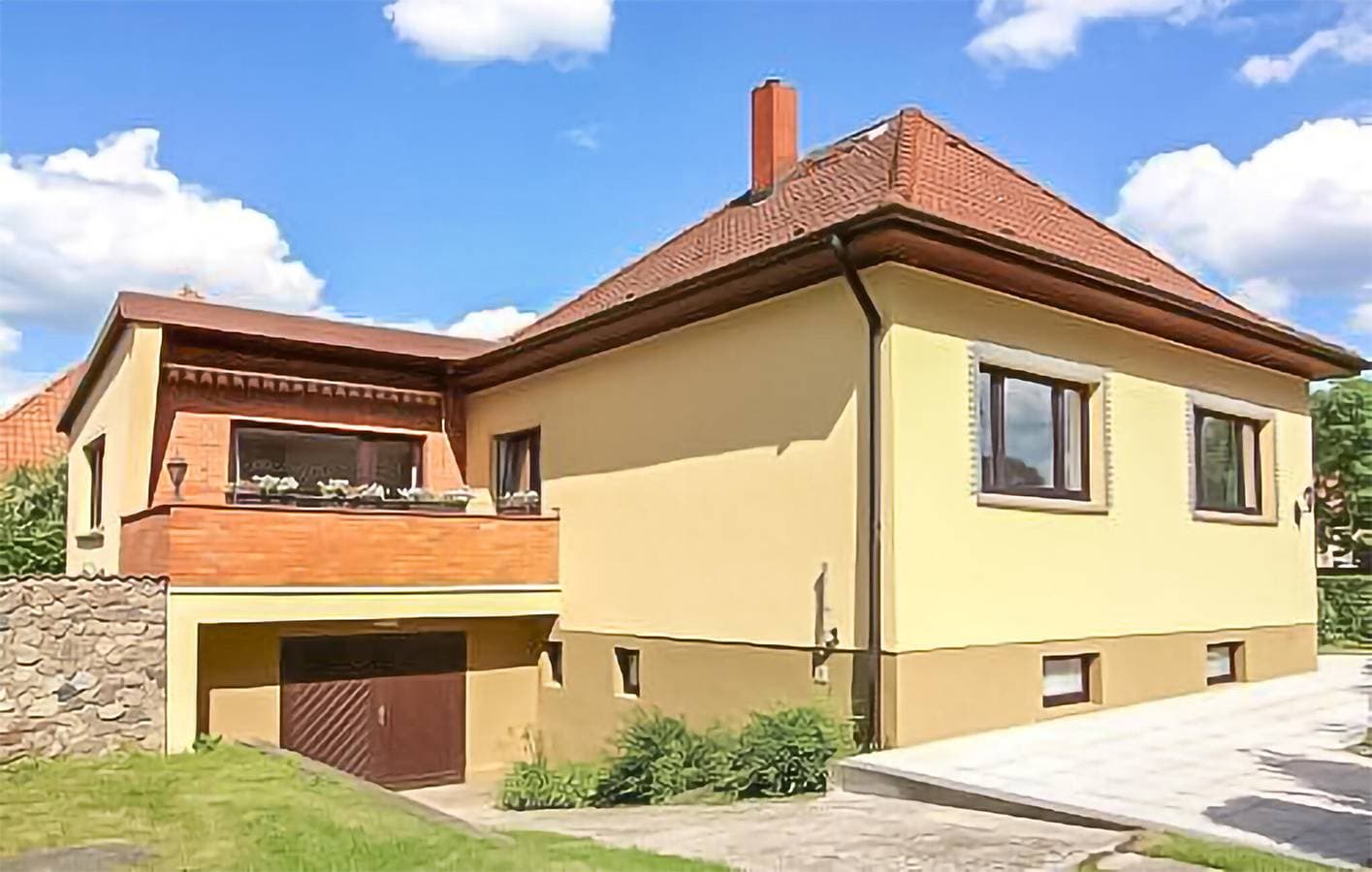 Foto 2 von 19: Gemütliche Wohnung mit TV, Terrasse, Parkplatz, Küche und Internet