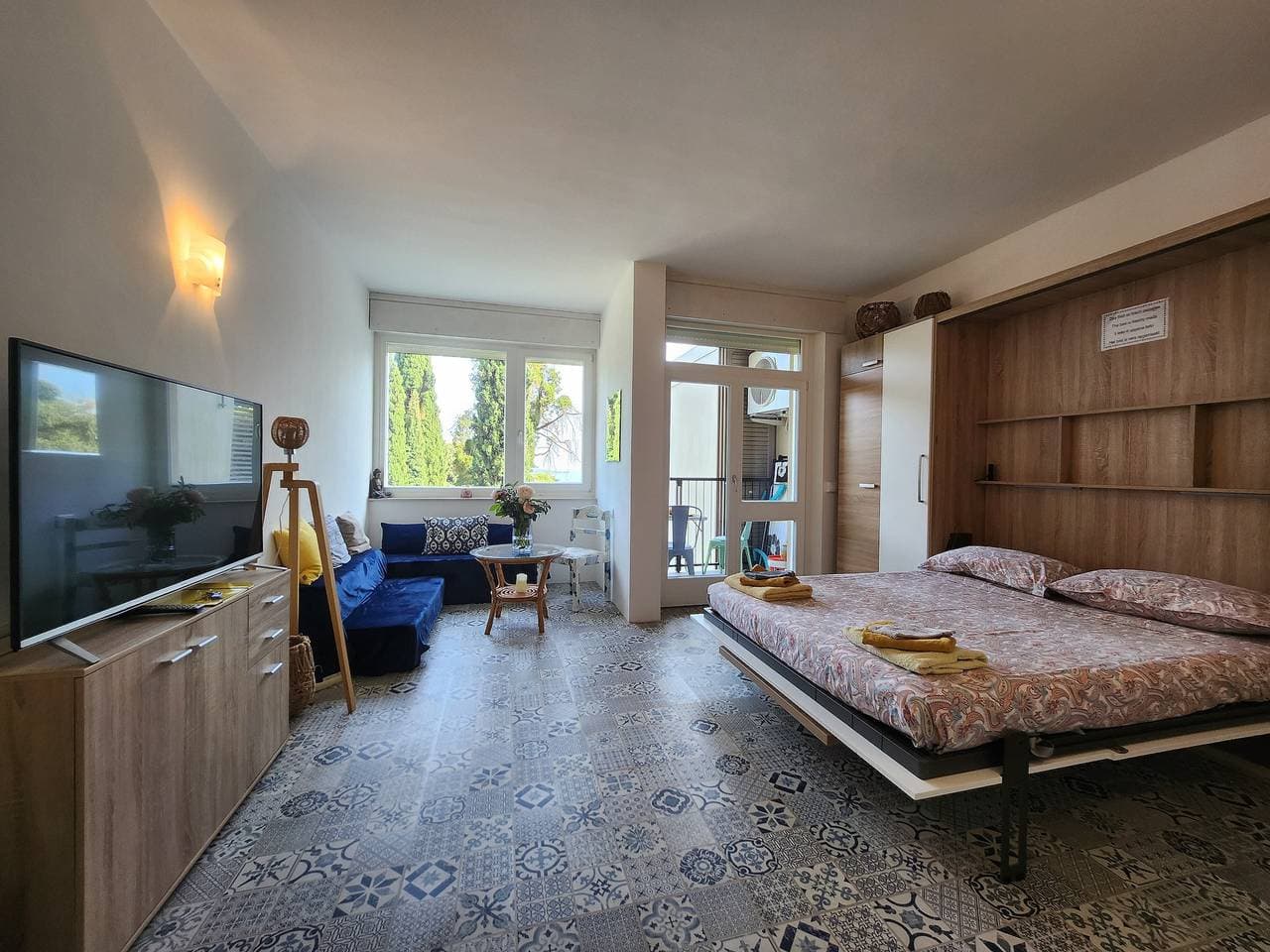Foto 13 von 25: Charmantes Apartment mit Seeblick in Gardone Riviera