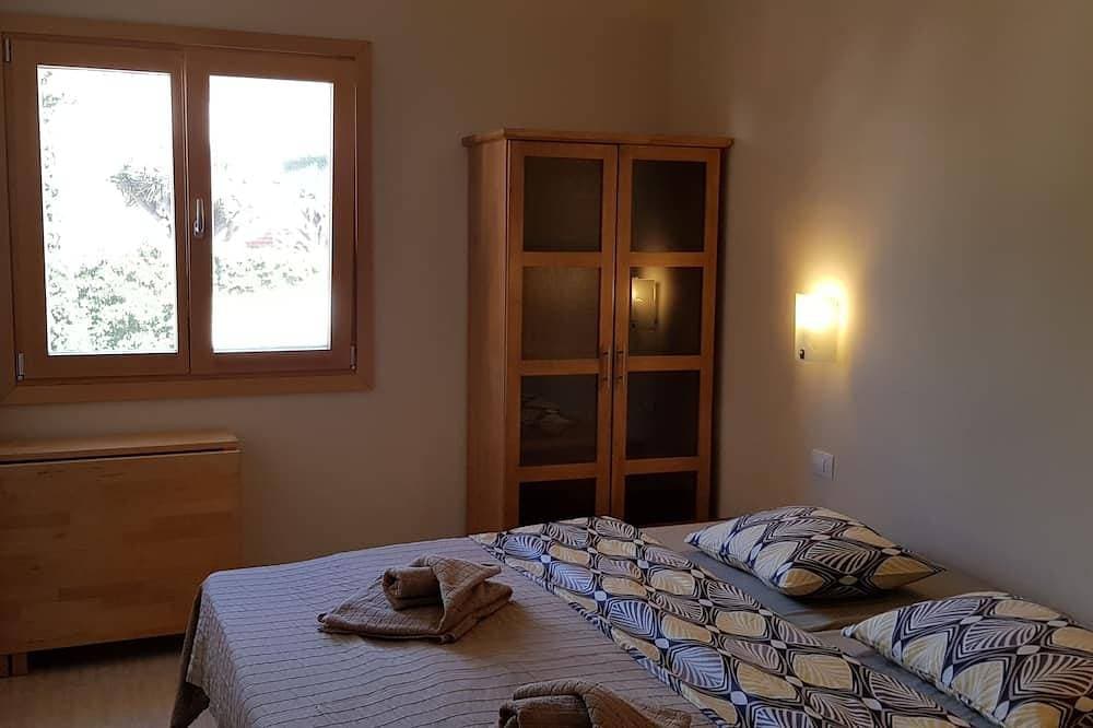 Foto 8 von 30: Schöne 2 Schlafzimmer + 2 Badezimmer Wohnung im Zentrum von Arona