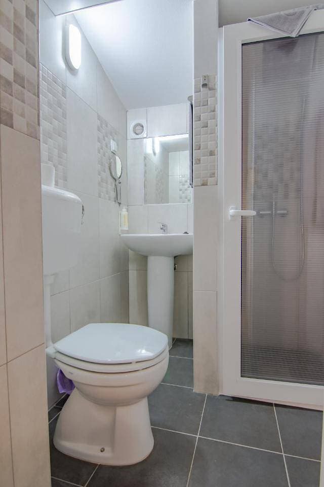 Foto 7 von 11: Double or Twin Room with Private Bathroom