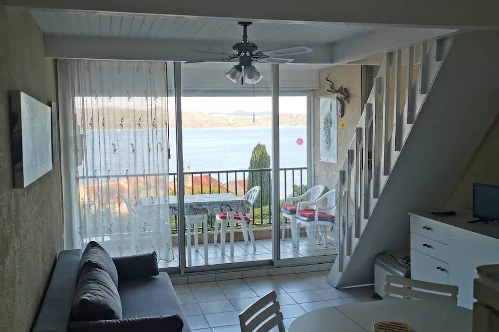 Foto 5 von 15: F3 duplex with loggia beach 3 min walk, panoramic sunset view
