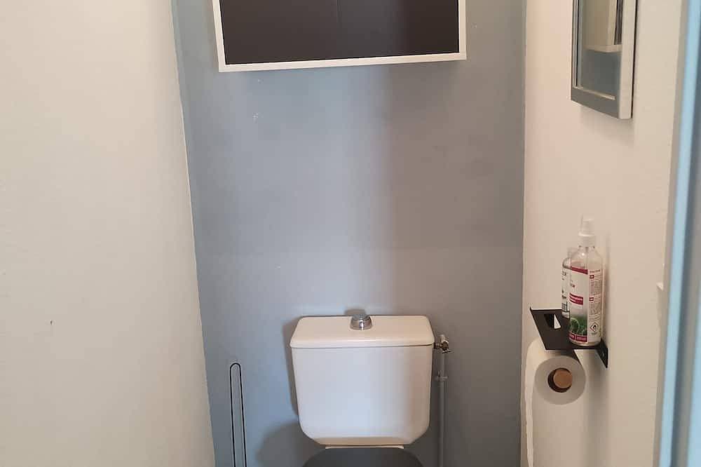 Foto 5 von 14: \"Les Baigneurs\" Apt 3 * very quiet in resi 2 bedrooms and balcony. Private parking lot