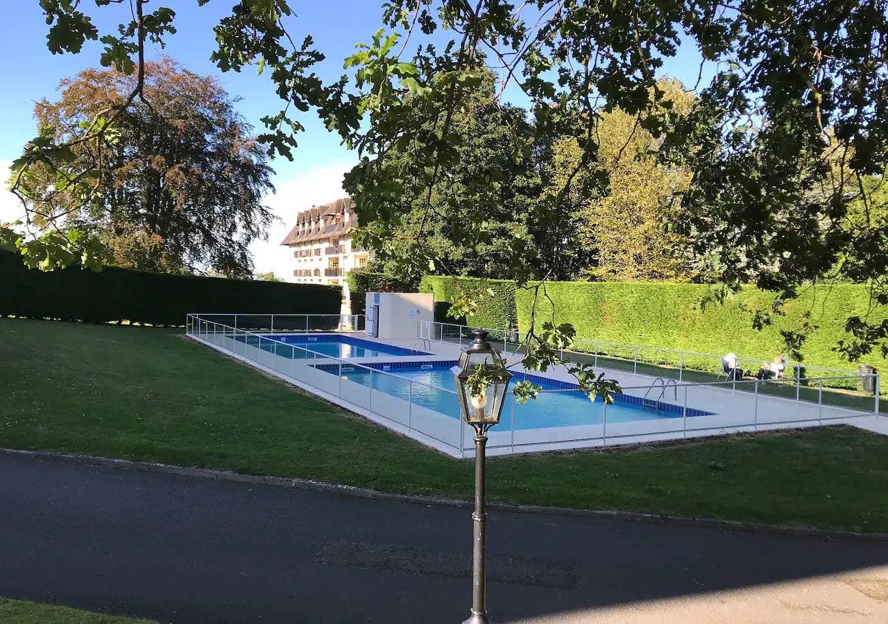 Foto 2 von 12: Le Greenwich - Résidence avec piscine partagée chauffée