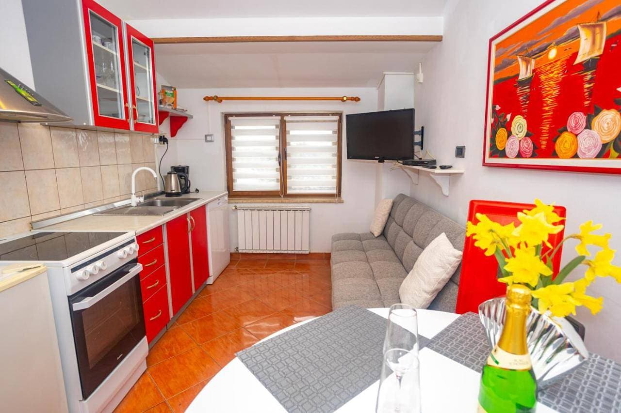 Foto 4 von 12: One-Bedroom Apartment