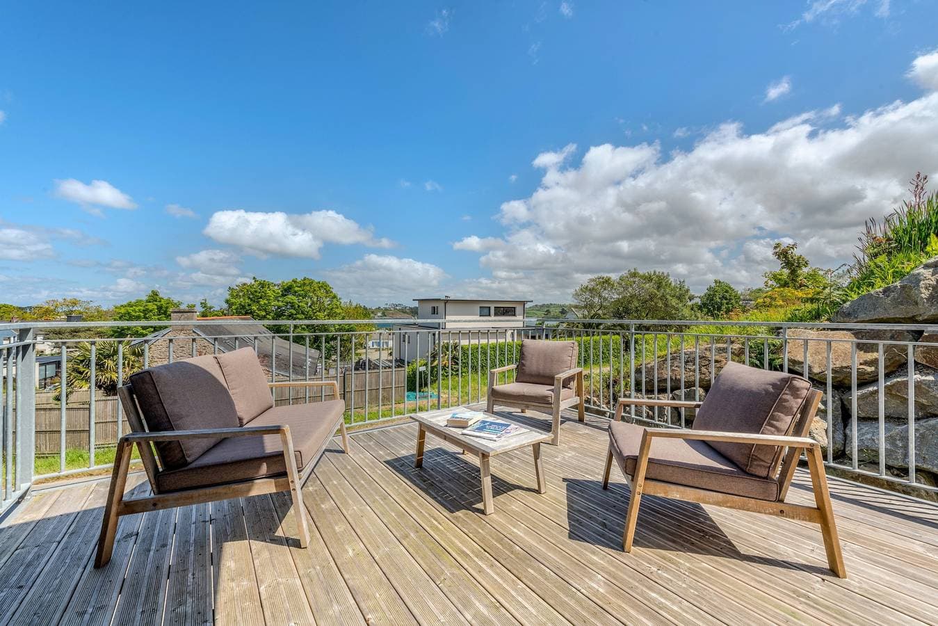 Foto 3 von 26: Ferienwohnung 'Les Terrasses De La Palud' mit Meerblick und privater Terrasse