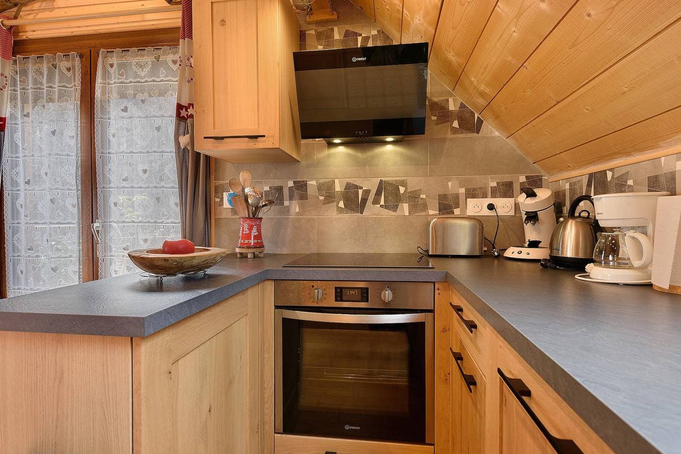 Foto 10 von 23: Gemütliches Chalet mit traumhaftem Bergblick – ideal für Familien oder Freunde