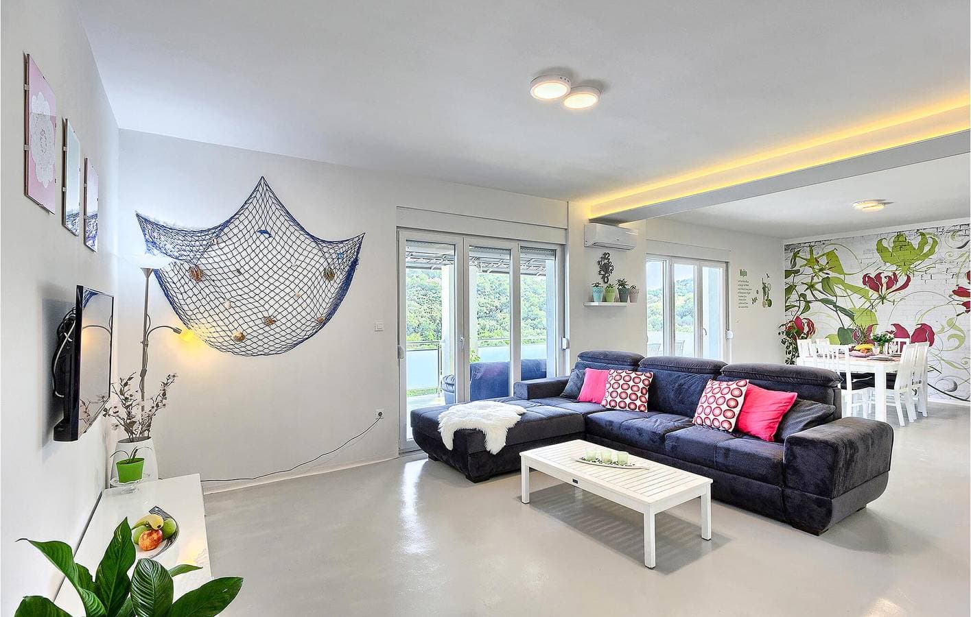 Foto 11 von 57: Gemütliche 2-Zimmer-Wohnung mit Pool, 200 m vom Strand Stari Porat entfernt
