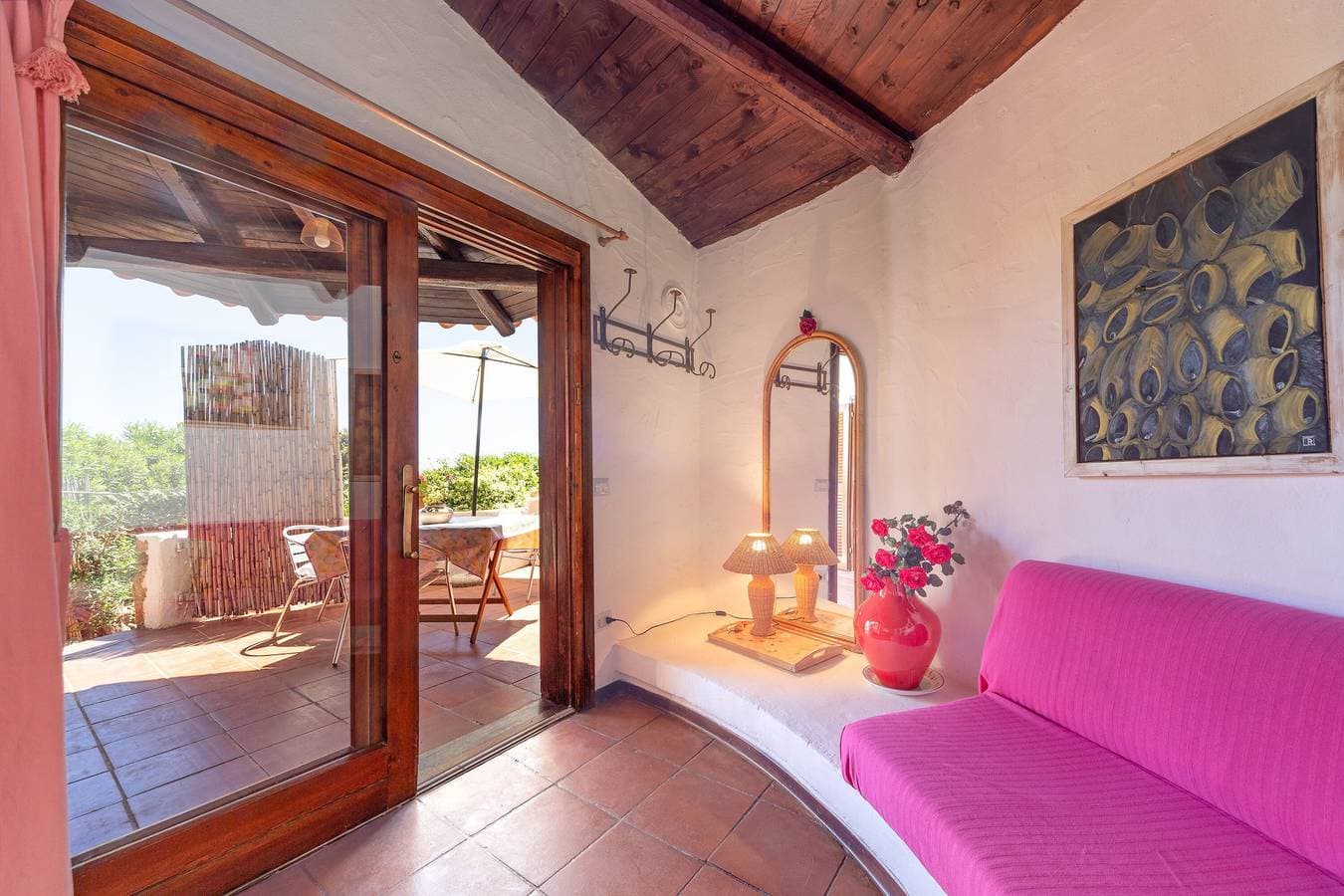 Foto 5 von 31: Cottage 'con terrazza e vista mare; parcheggio disponibile su strada'