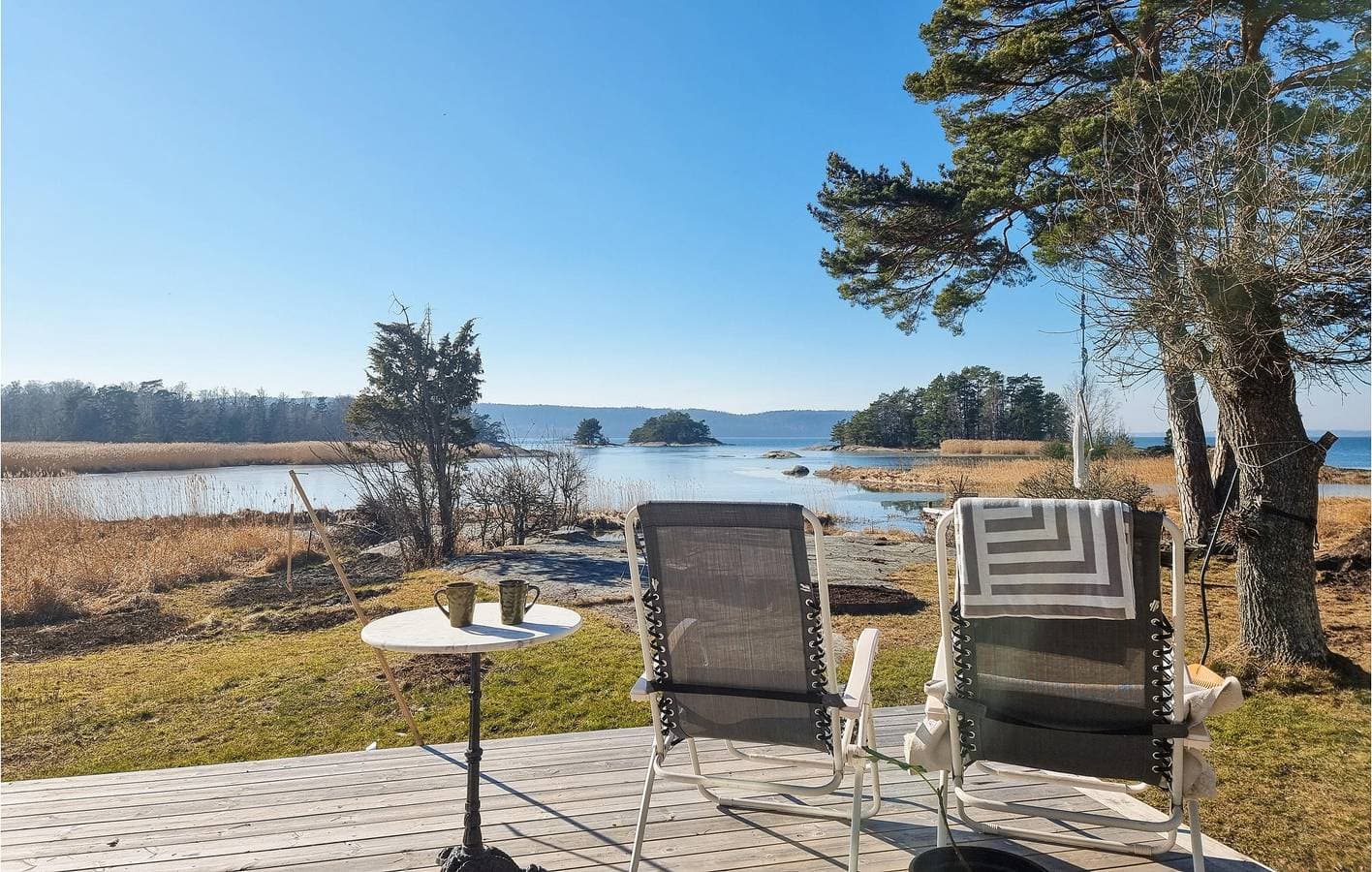 Foto 12 von 16: Ferienhaus für 2 Personen mit Seeblick
