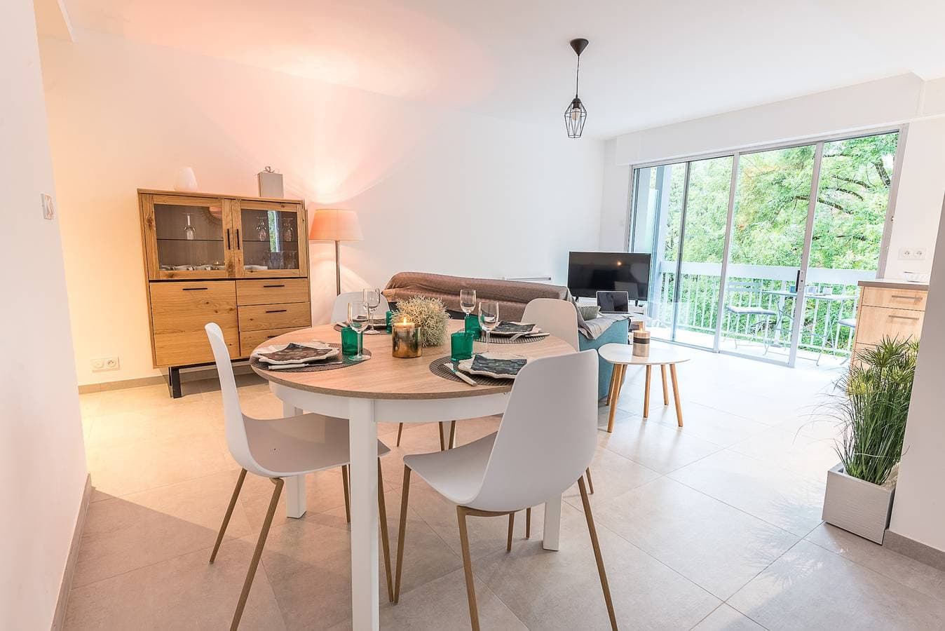 Foto 10 von 21: Ferienwohnung für 4 Personen mit Balkon