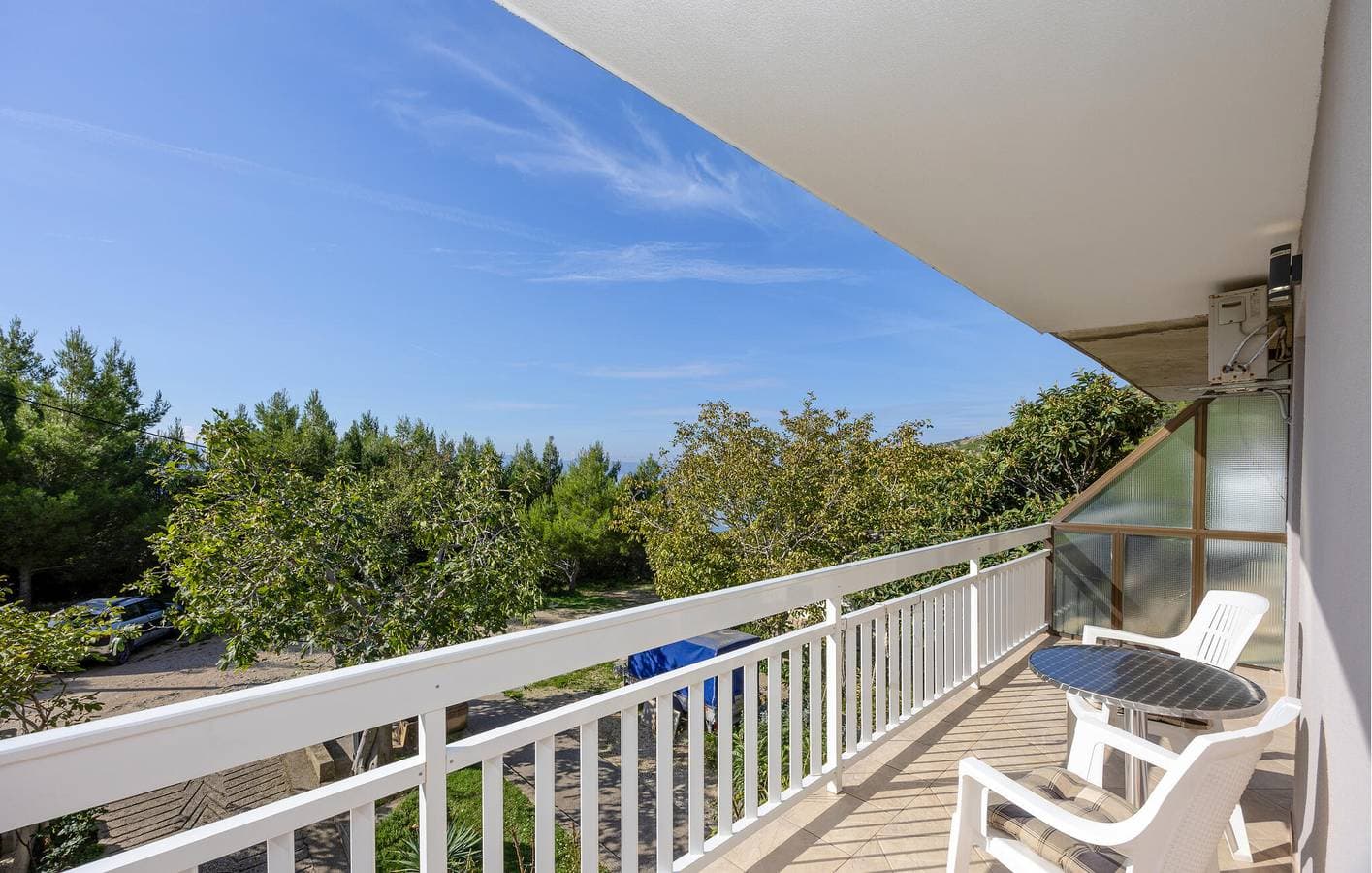 Foto 9 von 20: Charmantes Apartment mit Terrasse, WLAN, Parkplatz, 600 m vom Strand entfernt