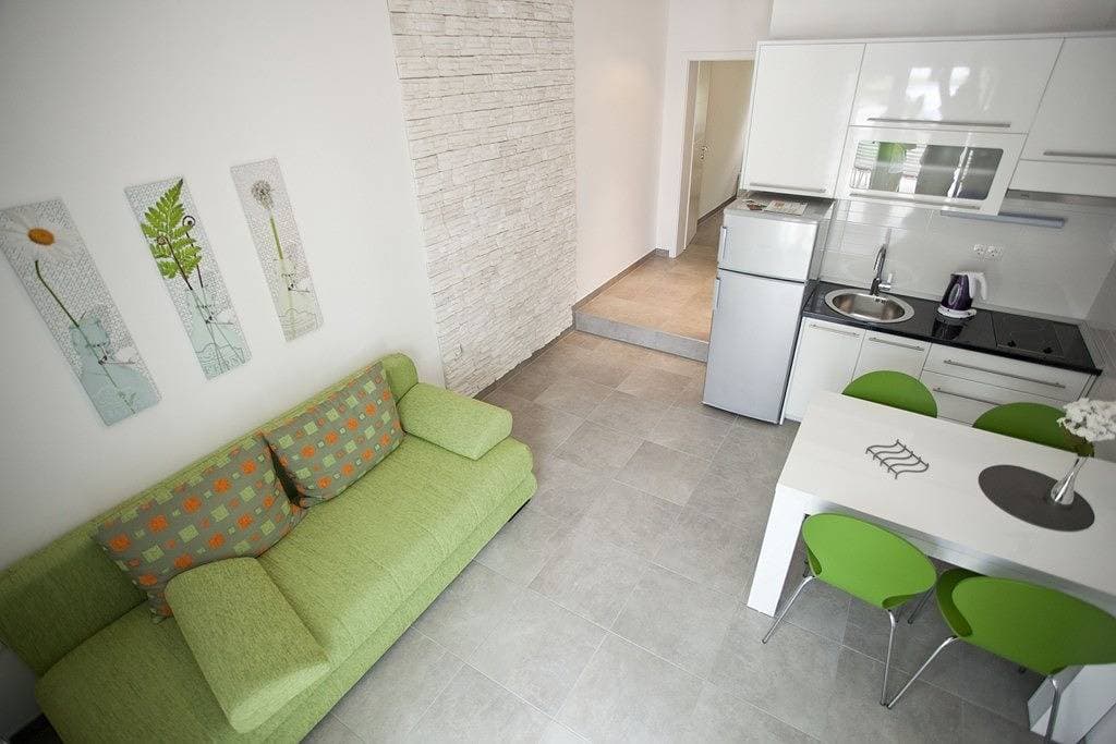Foto 6 von 36: Ferienwohnung in Duće mit Meerblick, Terrasse, Klimaanlage, W-Lan (850-1)