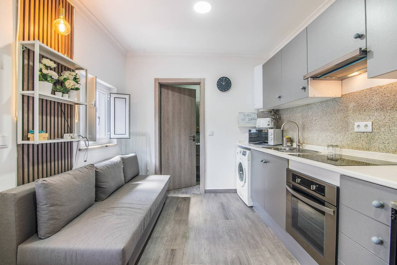Foto 5 von 21: Ferienhaus 'Little Paradise' mit gemeinsamer Terrasse, WLAN und Klimaanlage