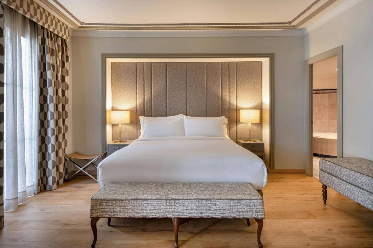 Foto 6 von 10: Junior King Suite with Balcony and Garden View