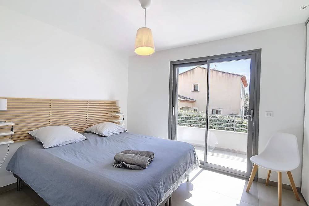 Foto 5 von 30: Neue Ferienvilla mit Pool mit herrlichem Meer- und Dorfblick