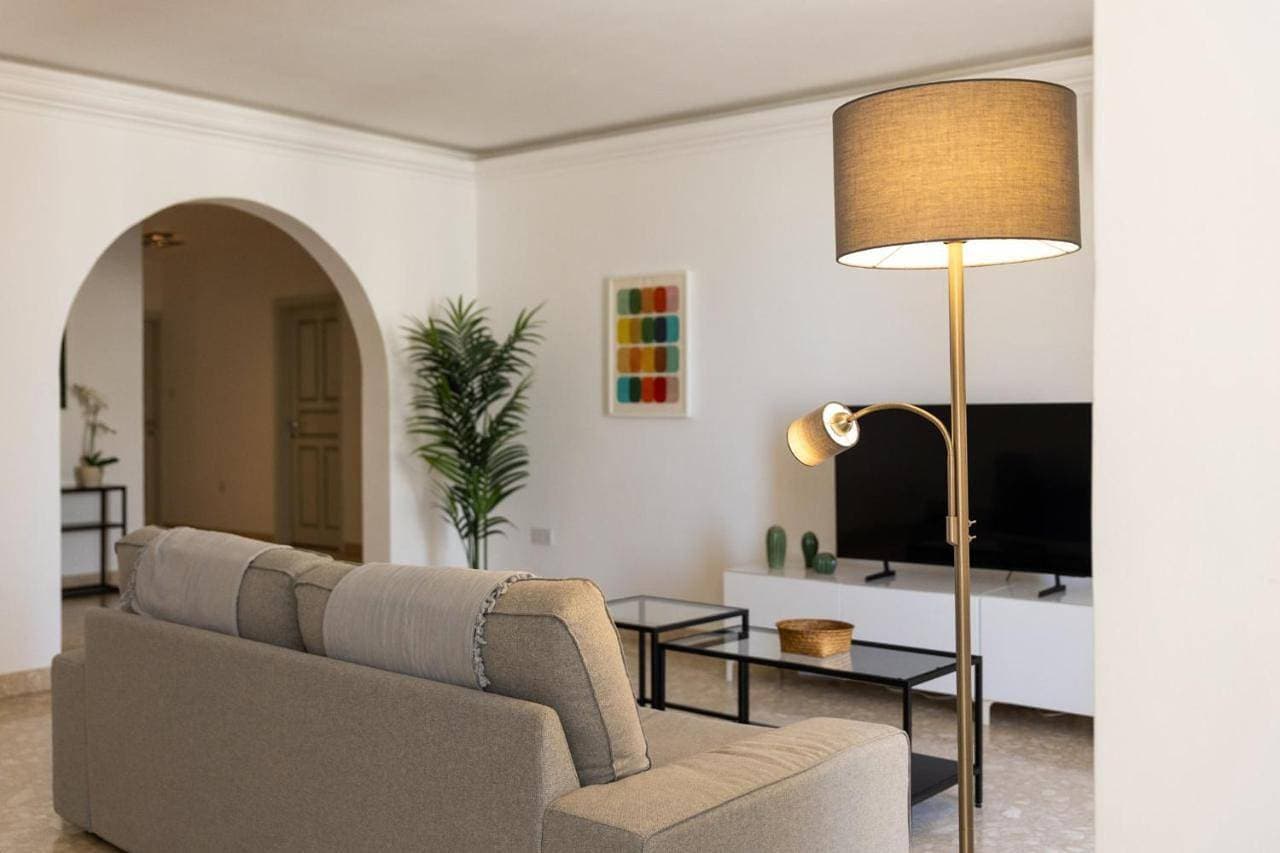 Superlative 3BR in the Heart of Sliema by Buena Vista 1
