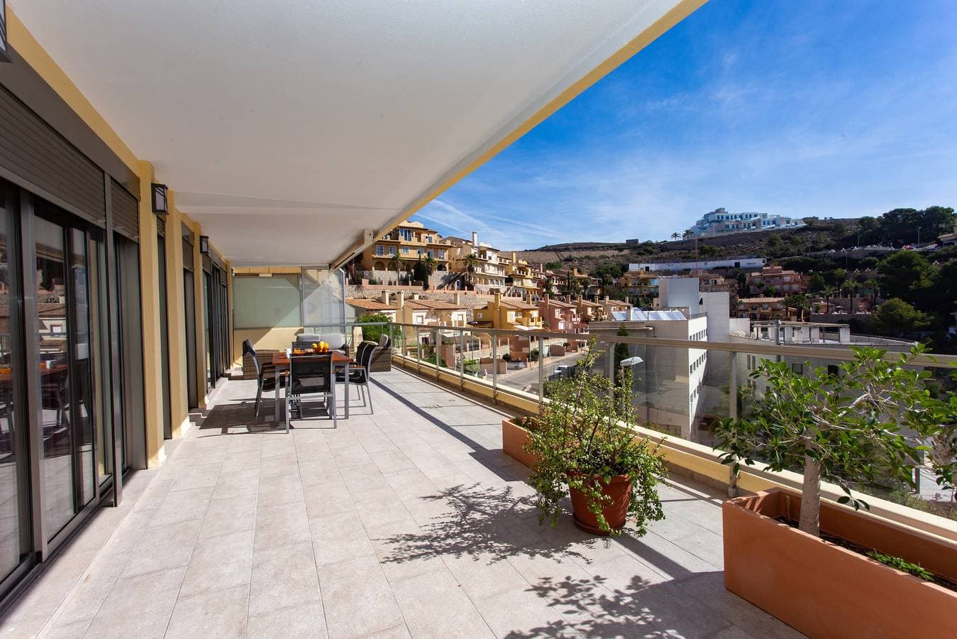 Foto 5 von 63: Ferienwohnung für 5 Personen mit Pool