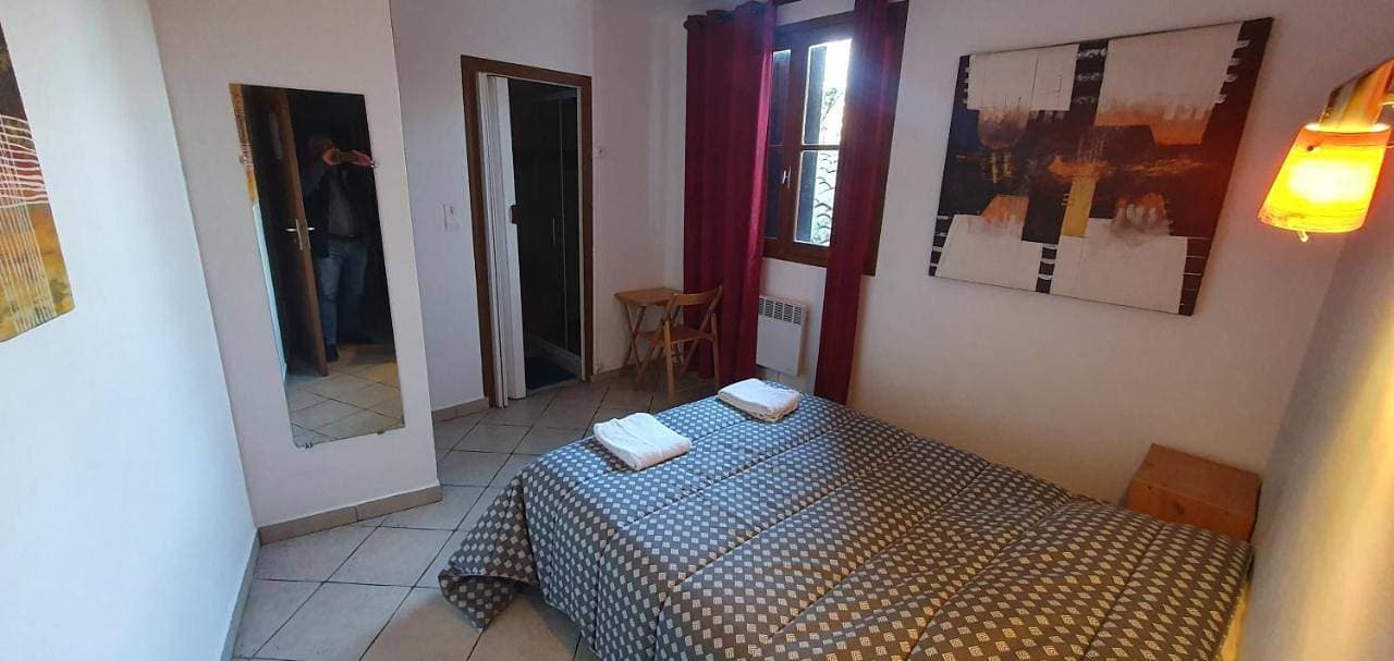 Foto 4 von 8: Double Room