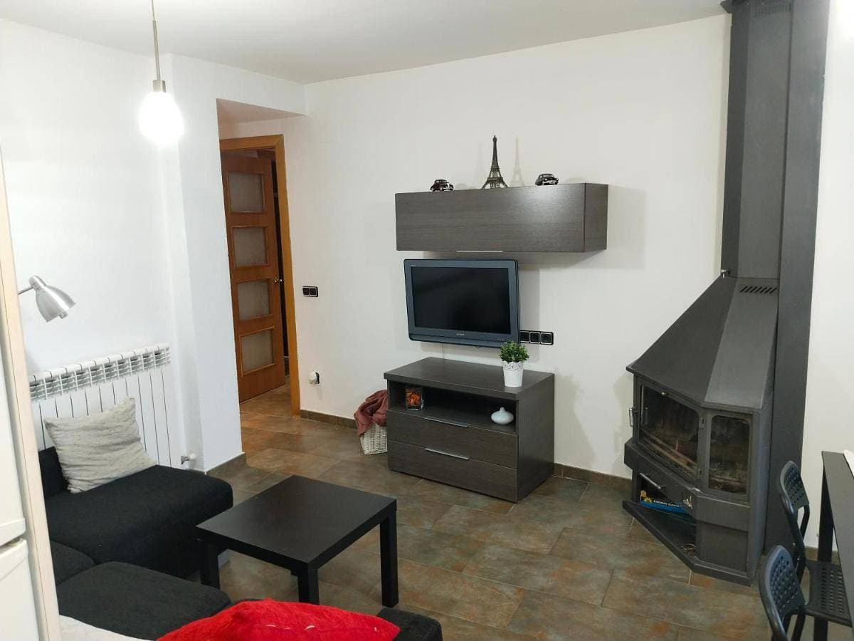 Foto 3 von 15: Two-Bedroom Apartment