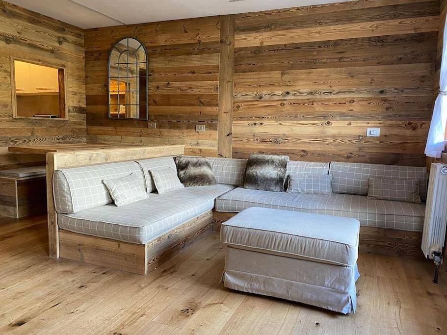 Incantevole appartamento stile chalet Breuil Cervinia 1