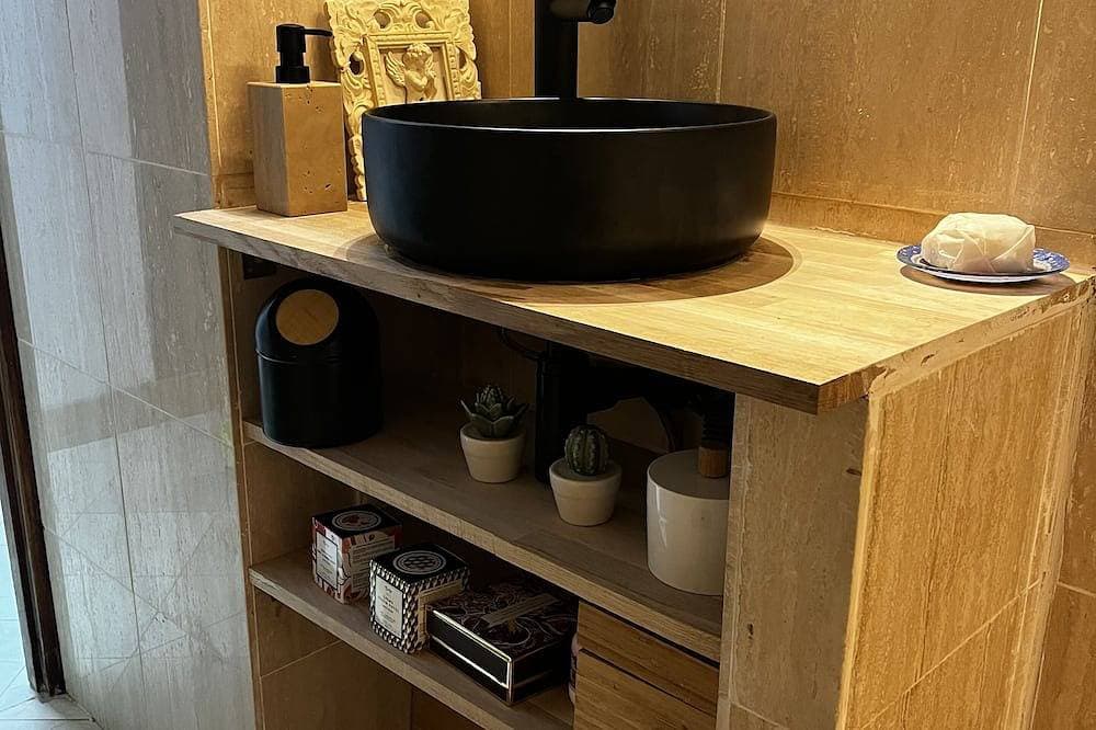 Foto 6 von 12: Apartment near center 5 min walk and 5 min drive to beaches