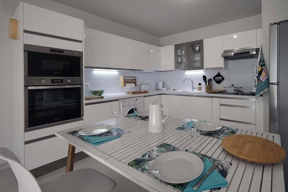 Foto 5 von 12: Hervorragende klimatisierte Wohnung, Glasfaser, Swimmingpool und Garage