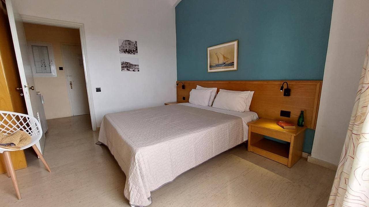 Foto 8 von 45: Double or Twin Room with Sea View