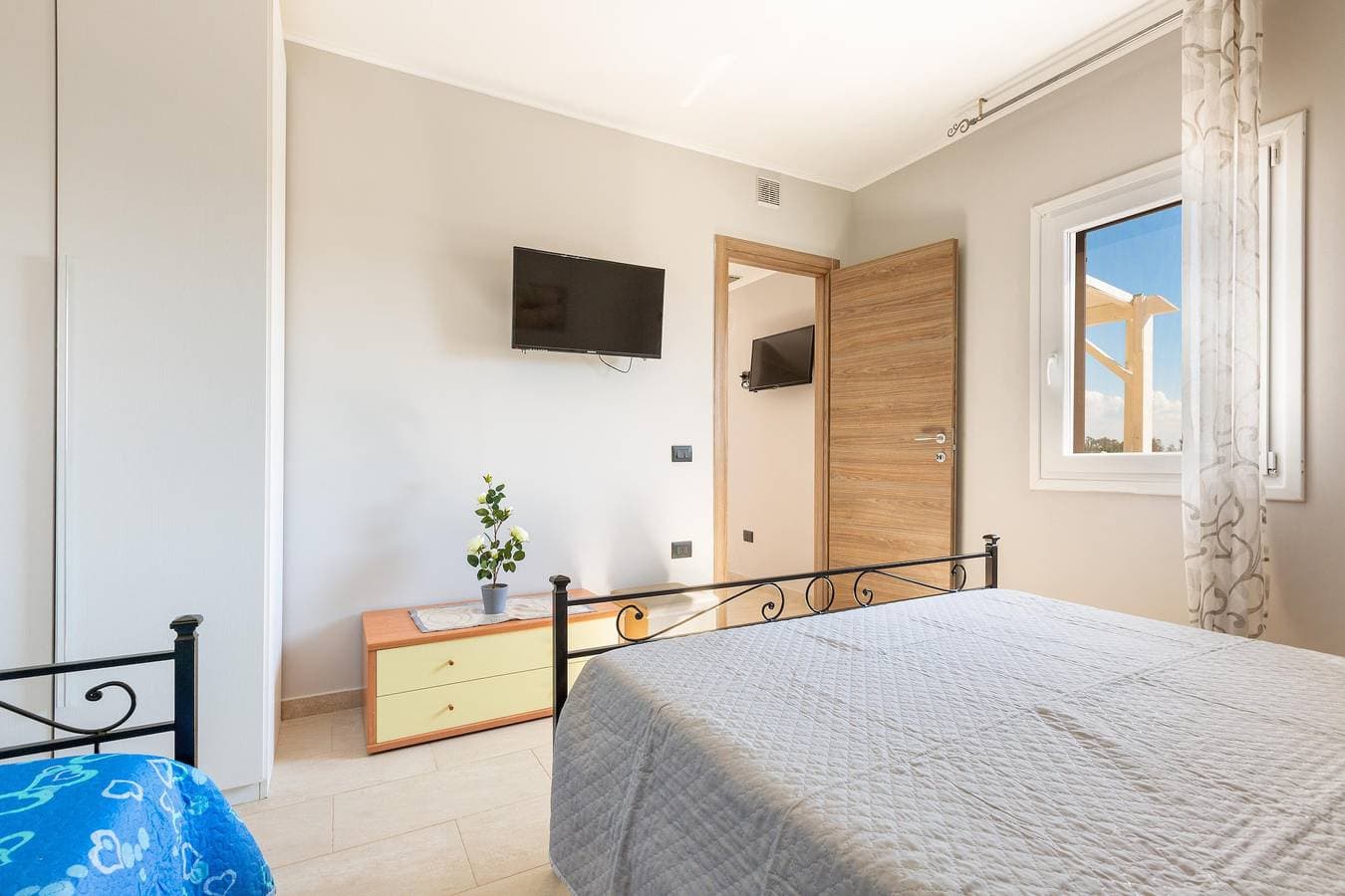 Foto 7 von 14: Ferienwohnung für 4 Personen mit Pool