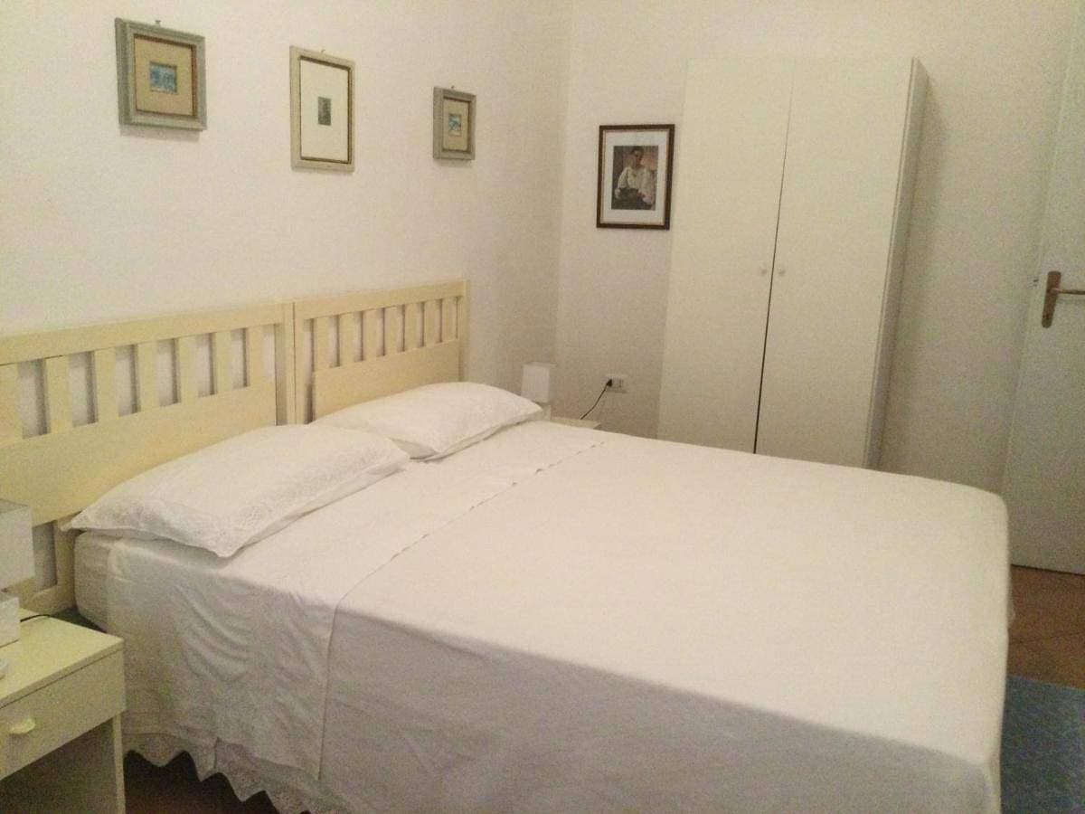 Foto 2 von 35: Two-Bedroom Apartment - Ground Floor