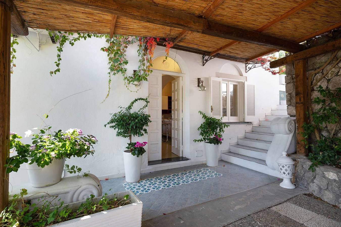 Foto 9 von 37: Villa für 6 Personen mit Garten