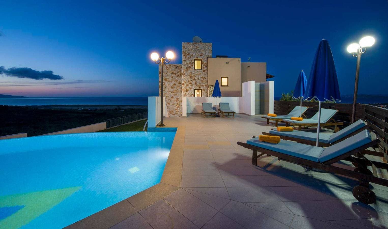 Villa 1