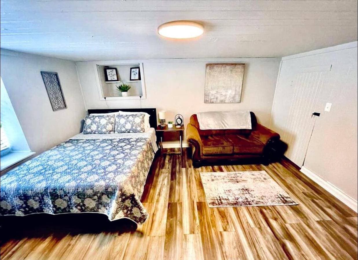 Foto 2 von 21: Hucks Modern Hideaway