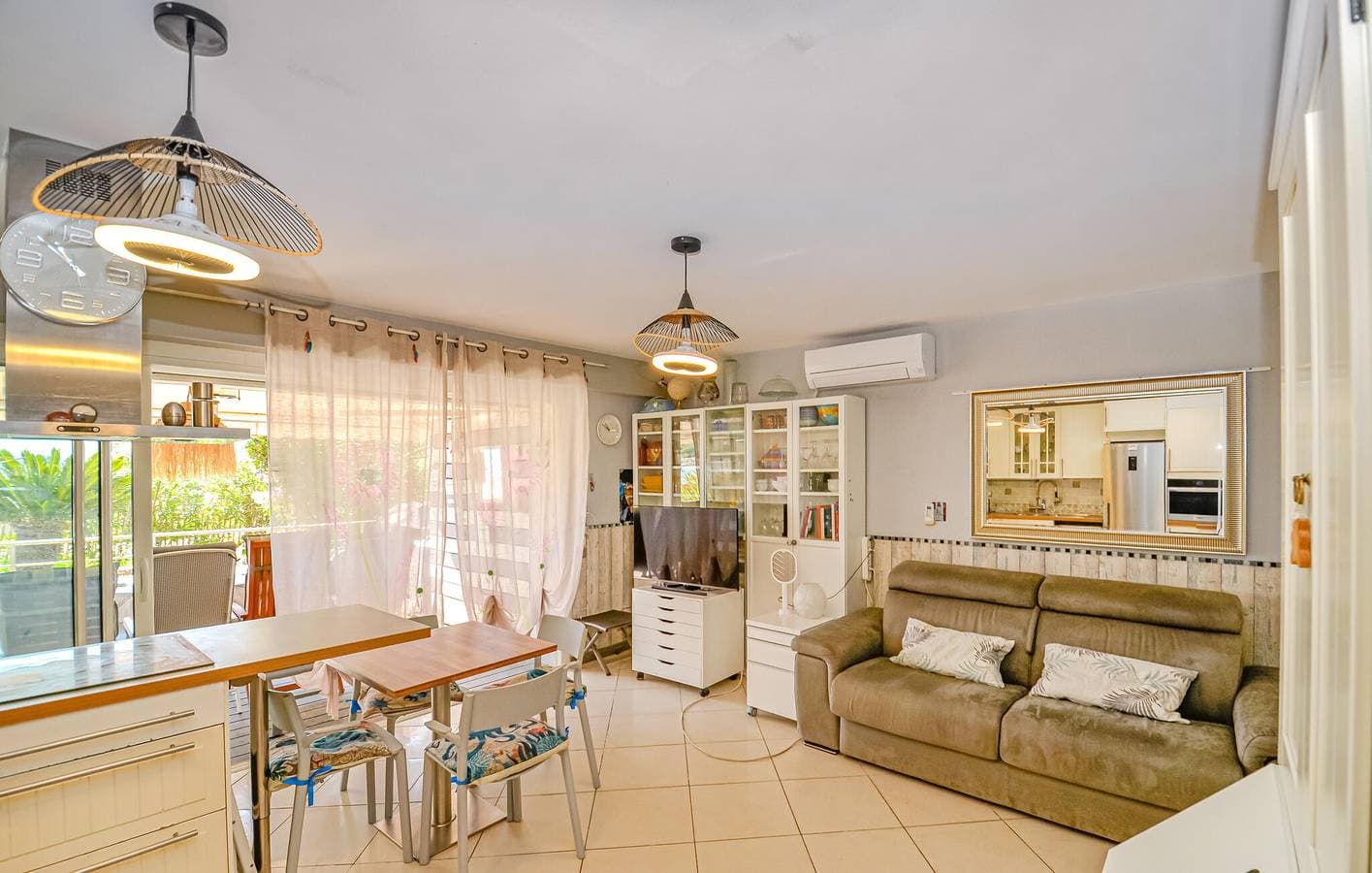 Foto 5 von 28: Apartment mit Meerblick, Wifi, AC, Parkplatz und Terrasse - 800m zum Strand